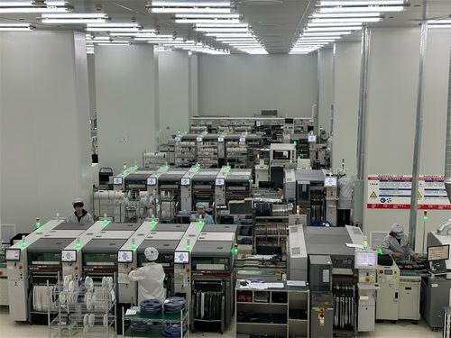 前7月四川外貿(mào)規(guī)模再創(chuàng)新高 十大類產(chǎn)品出口全國(guó)領(lǐng)先